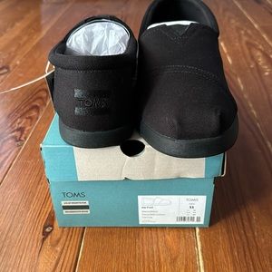 Tom’s brand new with tag
